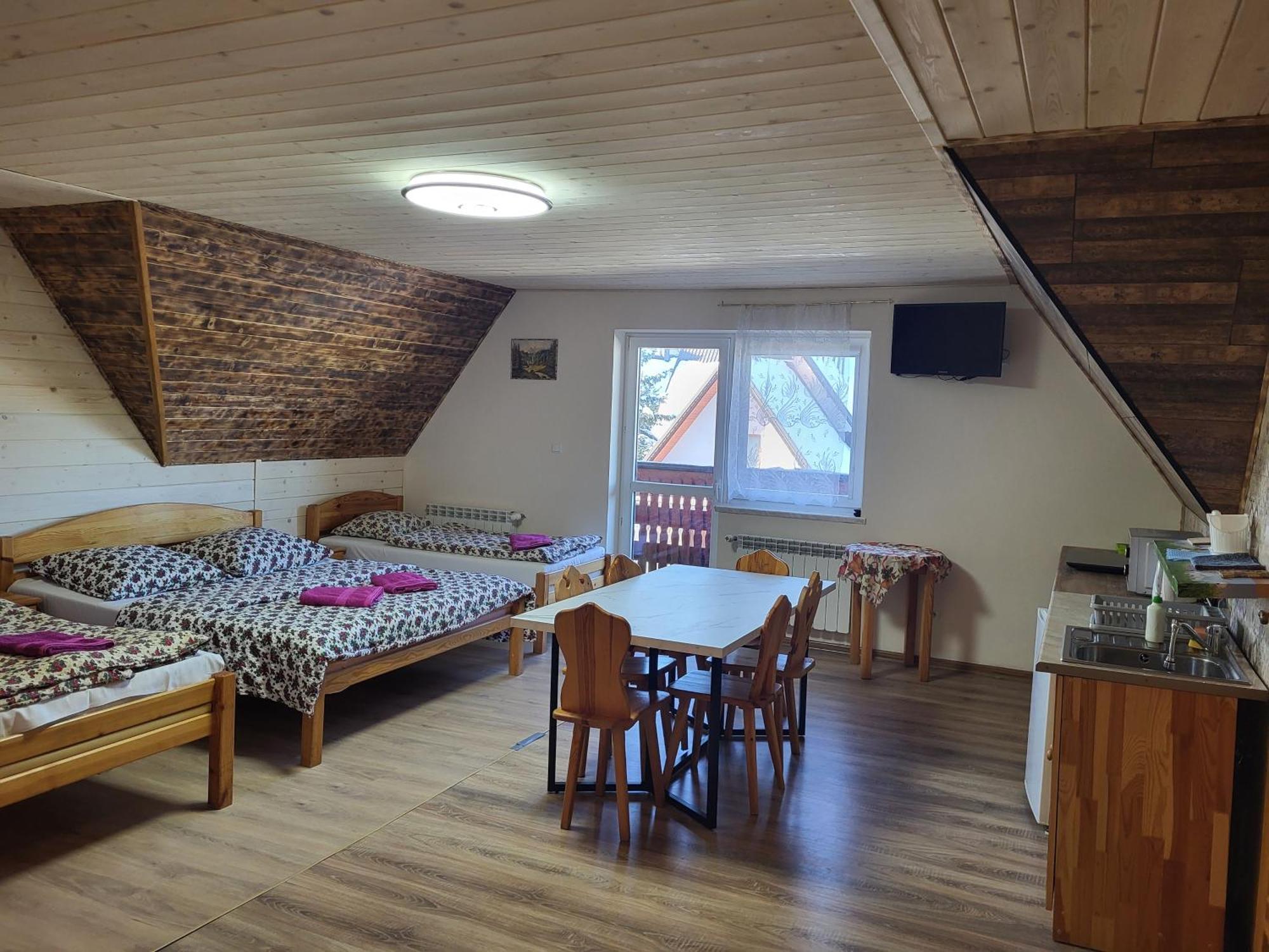 Apartamenty I Pokoje Goscinne Nowita Zakopane Buitenkant foto