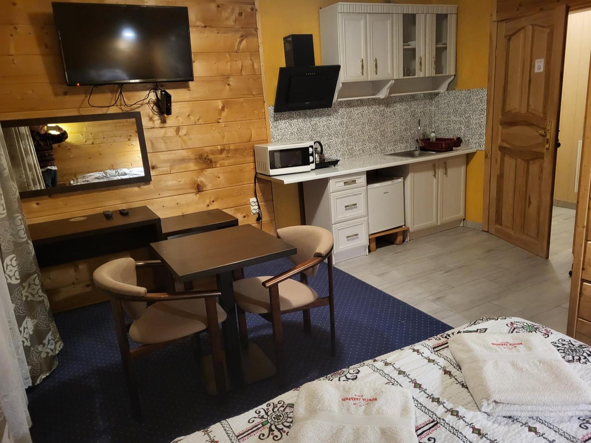 Apartamenty I Pokoje Goscinne Nowita Zakopane Kamer foto